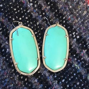 Kendra Scott Danielle earrings